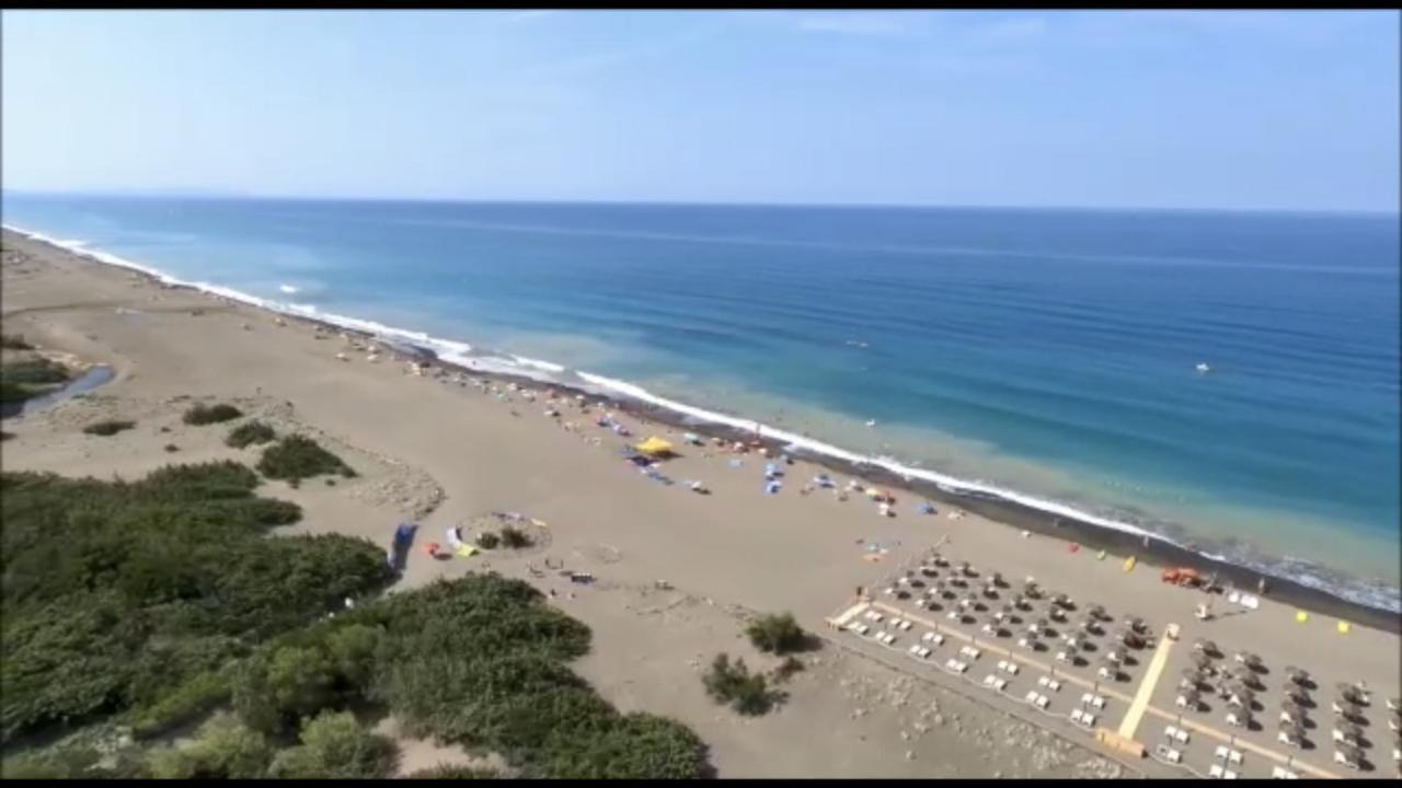 Campeggio Del Forte Marina Di Bibbona Exteriör bild